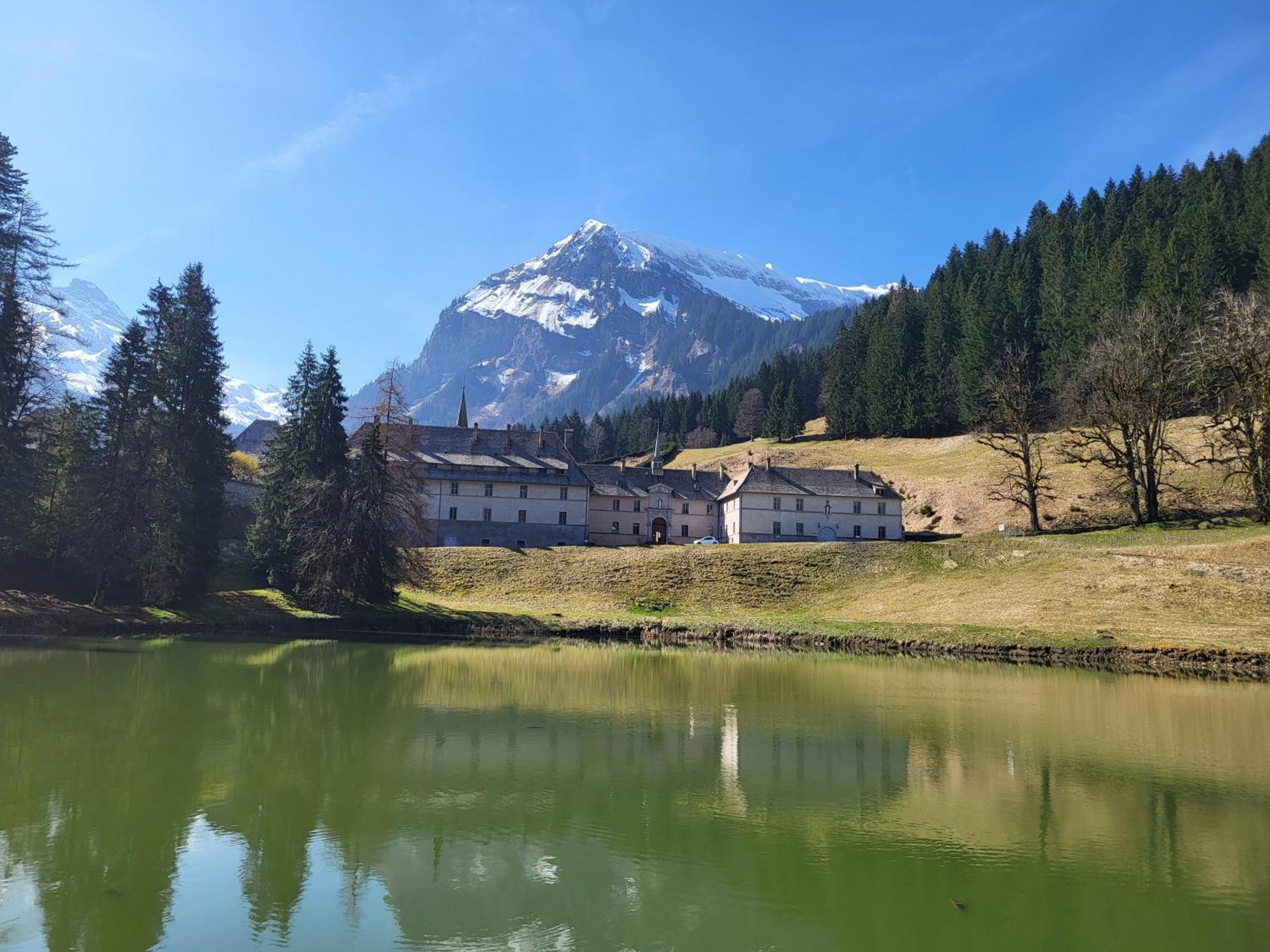 Appartement Cosy Face Aux Aravis Le Grand-Bornand Luaran gambar